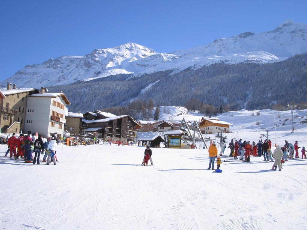 Hotel Club Mmv Le Val Cenis *** Lanslebourg-Mont-Cenis Bagian luar foto